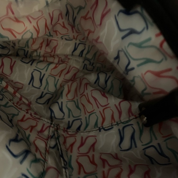 Pretty in Pink - Picture 3 of 7